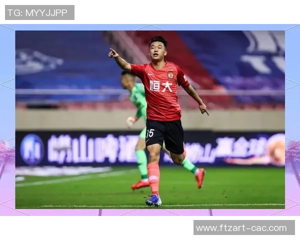 足球明星严鼎皓的崛起之路与未来发展展望分析