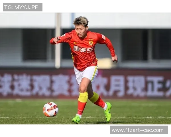 广州队现役足球明星风采展现与未来发展潜力分析