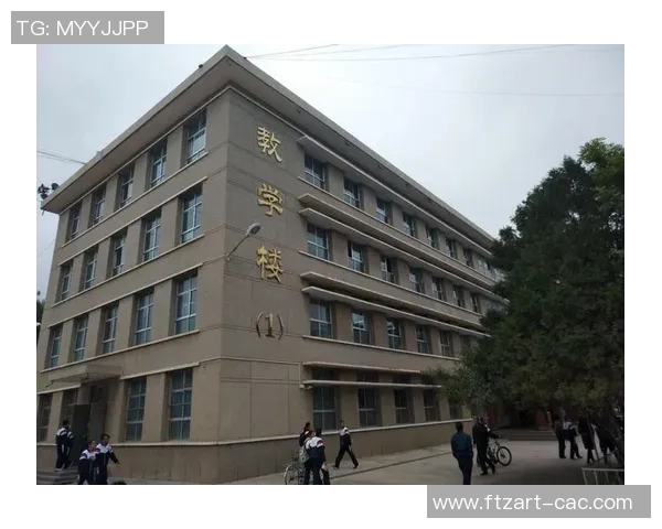 足球明星李明的女儿如何在体育与艺术之间找到自己的梦想之路 足球明星李明的女儿如何在体育与艺术之间找到自己的梦想之路